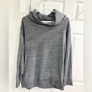 Imogene + willie grey hooded sweatshirt